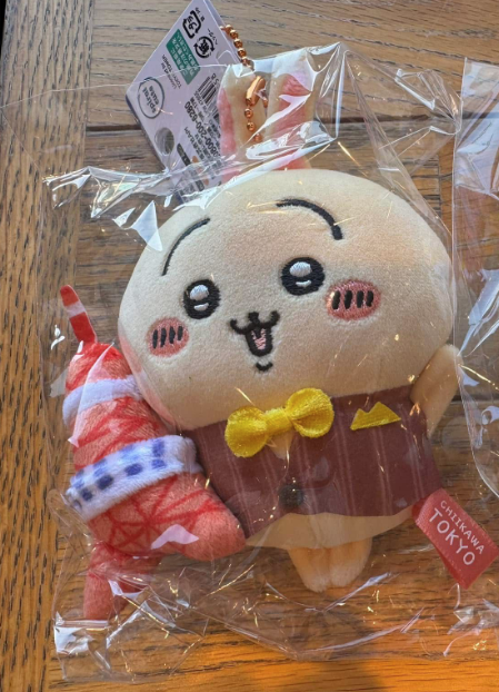 2025 新款  CHIIKAWA  東京塔 兔兔