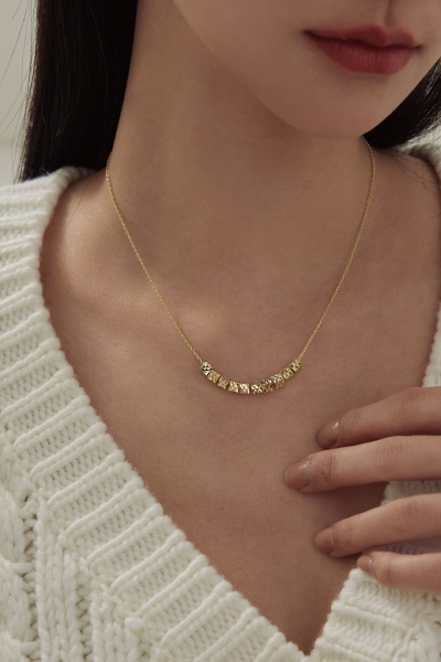 排列刻紋小方塊細鍊