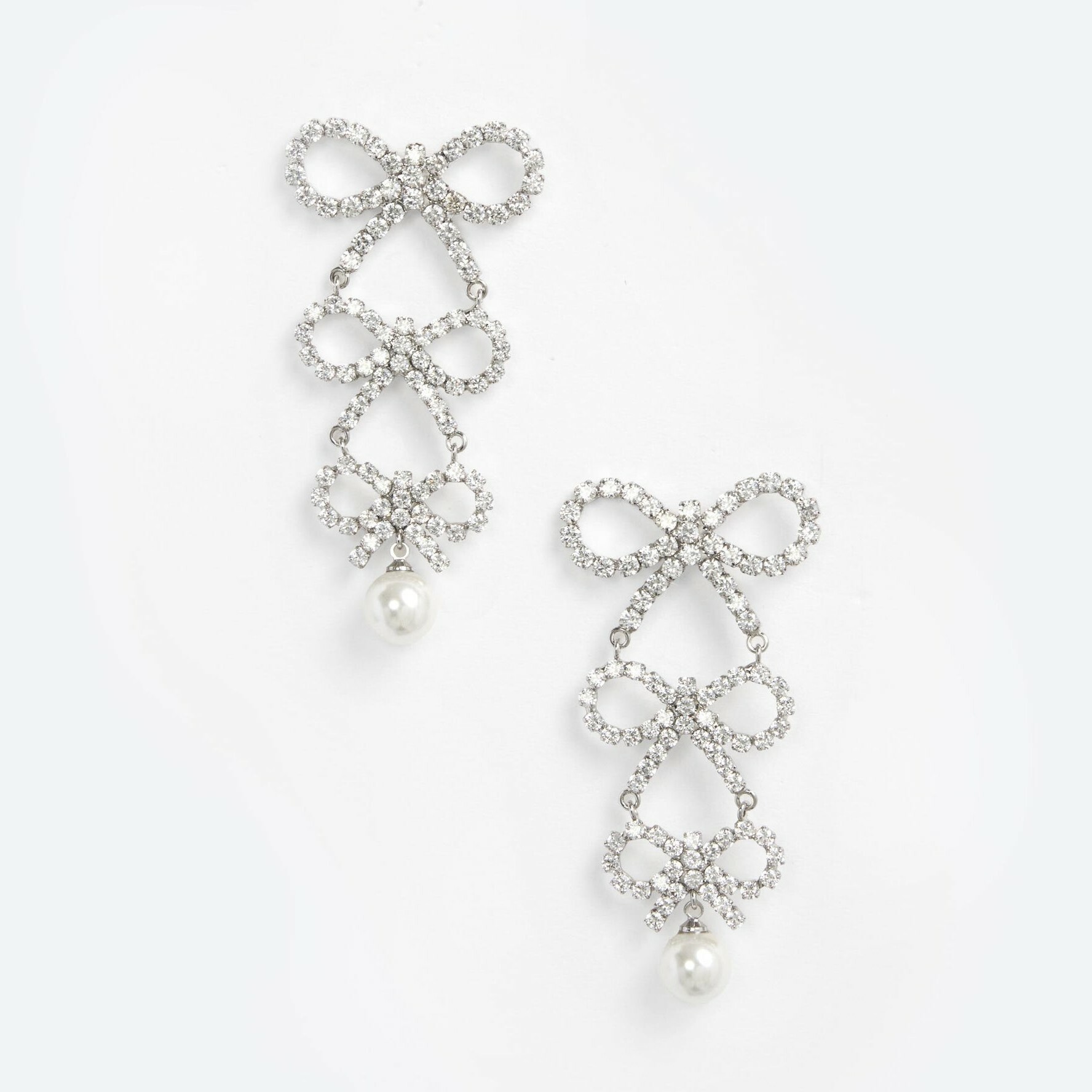 1SP0102-019 SELF PORTRAIT Tiered Crystal Bow Earrings #AW24602SL-SILVER (A-NB-E)