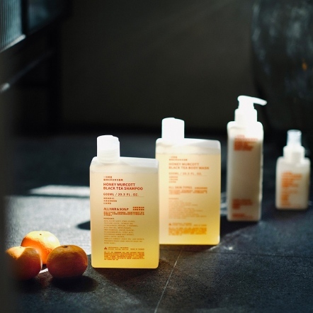 【伊聖詩芳療生活館】一日茶道TEAORY｜蜜柑紅茶全效潤膚乳300ml