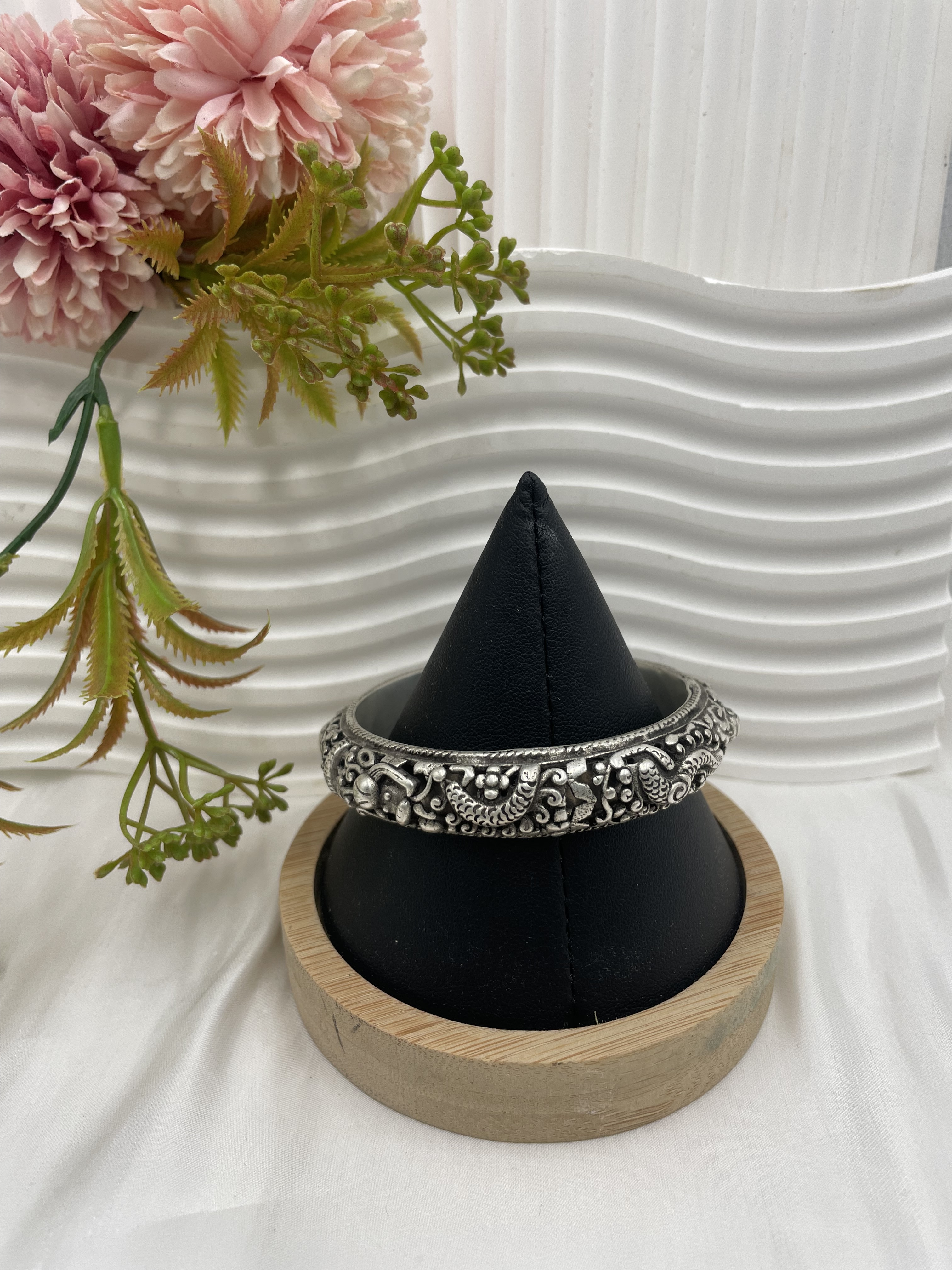 No.27(只)藏銀龍紋鏤空手鐲6cm