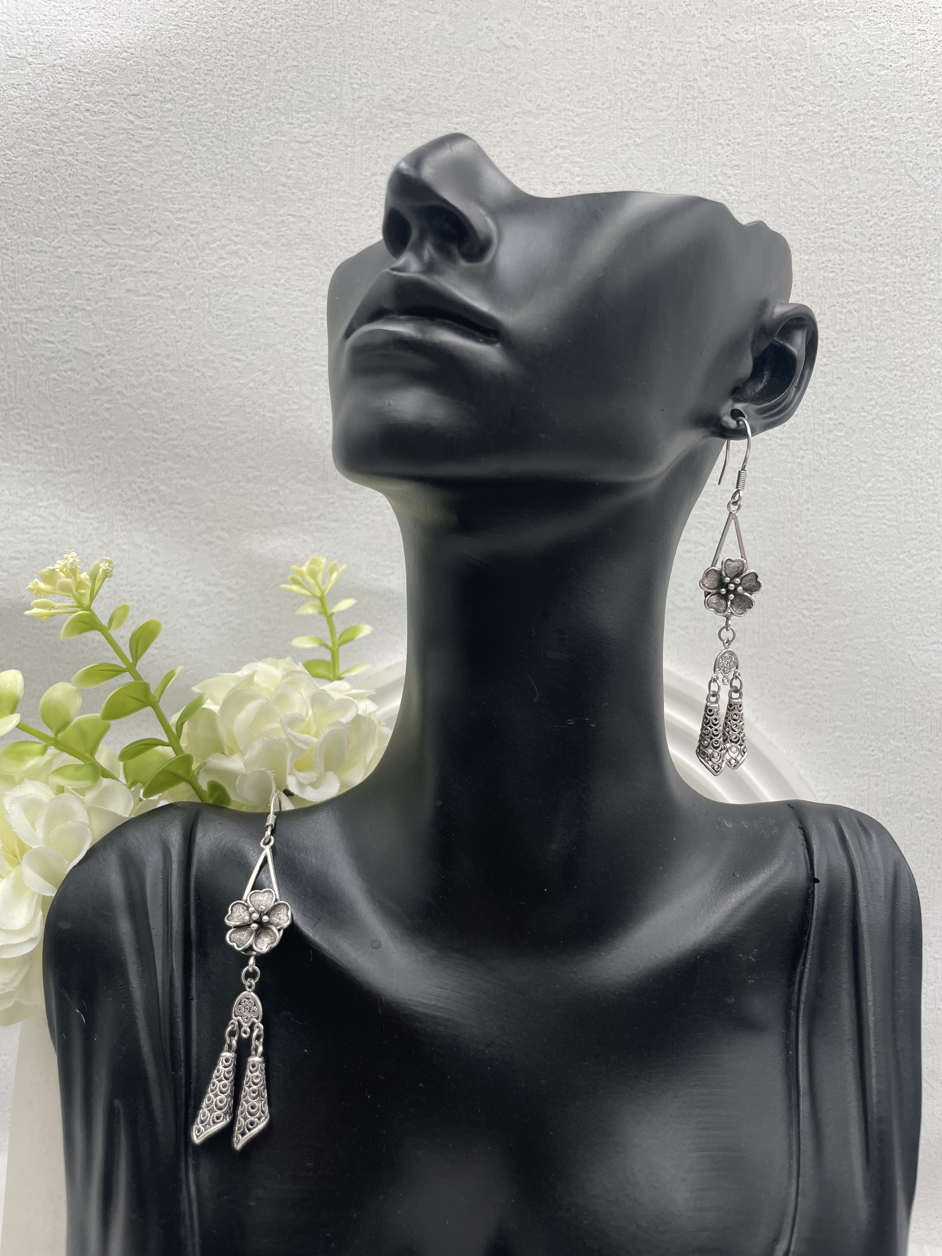 No.18藏銀復古花朵喇叭耳環