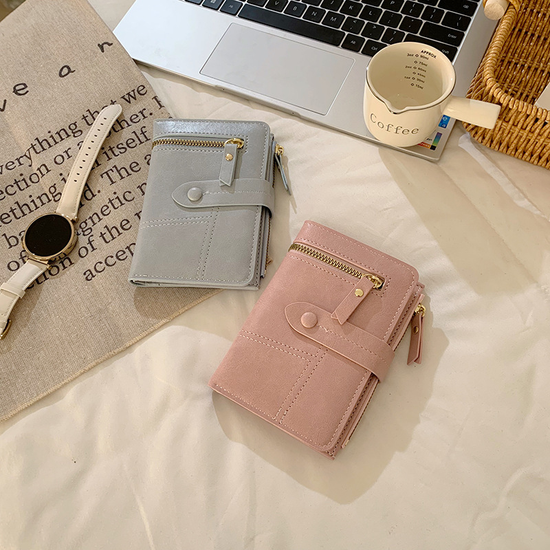 Luxurious Folding Mid-Length Wallet