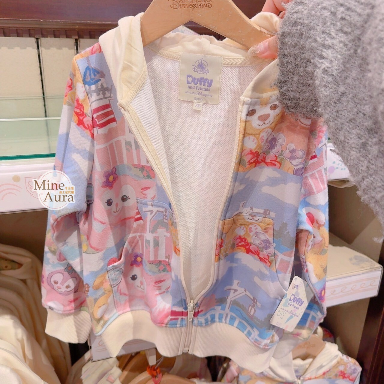 達菲 Duffy 與好友們 快樂相傳 smiles go around 滿版圖案 兒童 連帽 外套 -香港迪士尼樂園