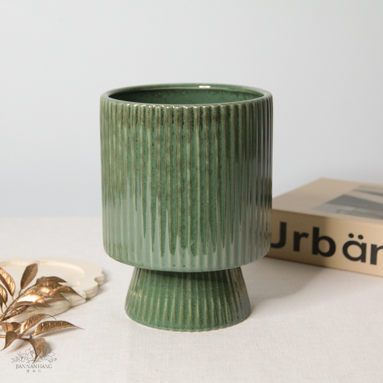 陶瓷花器 豎紋高腳杯 銅綠 2尺寸