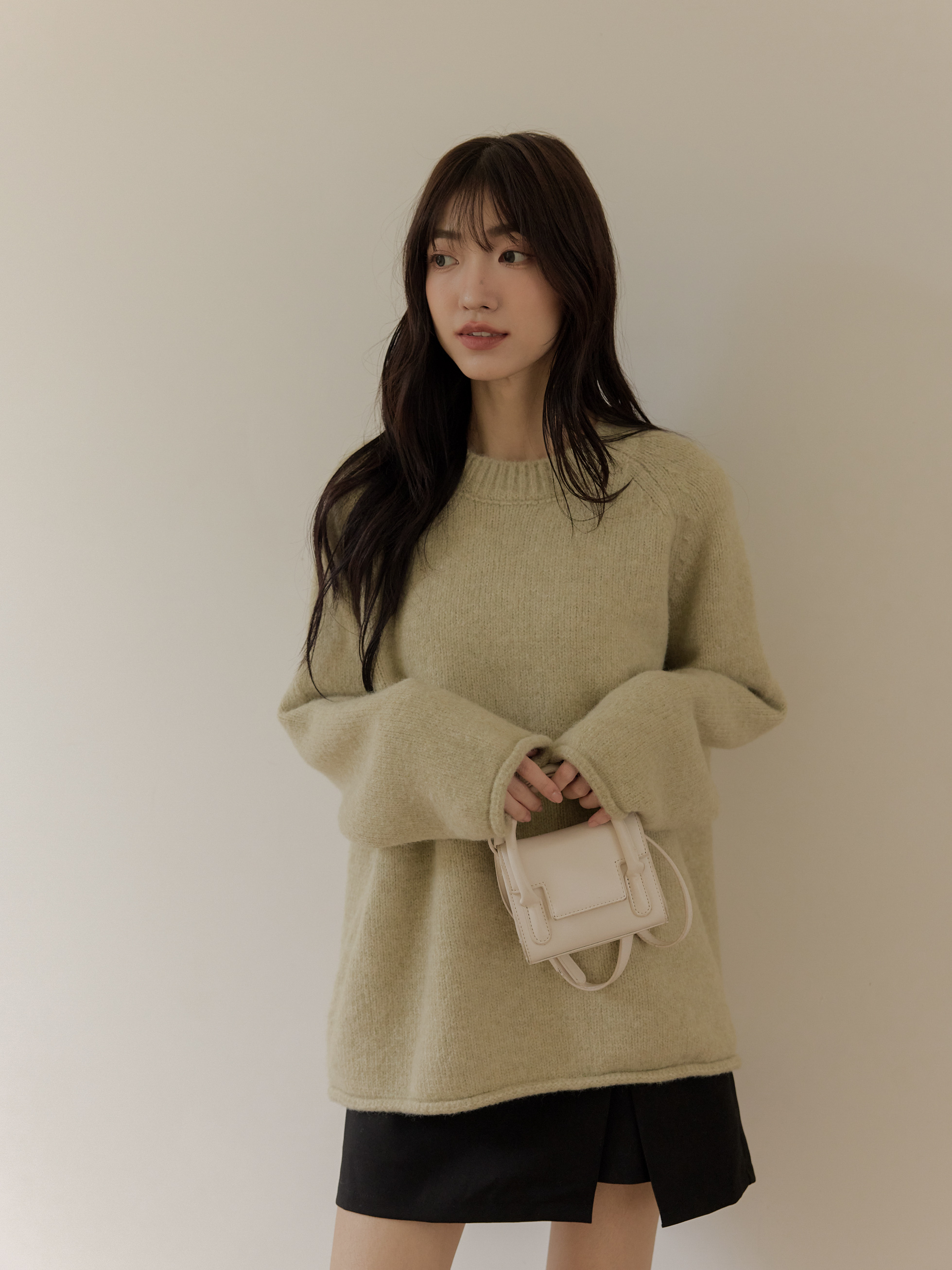 混色軟綿綿捲邊毛衣