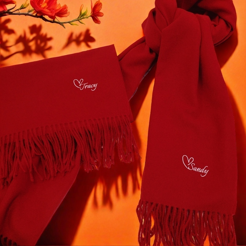 紅色刺繡名字圍巾