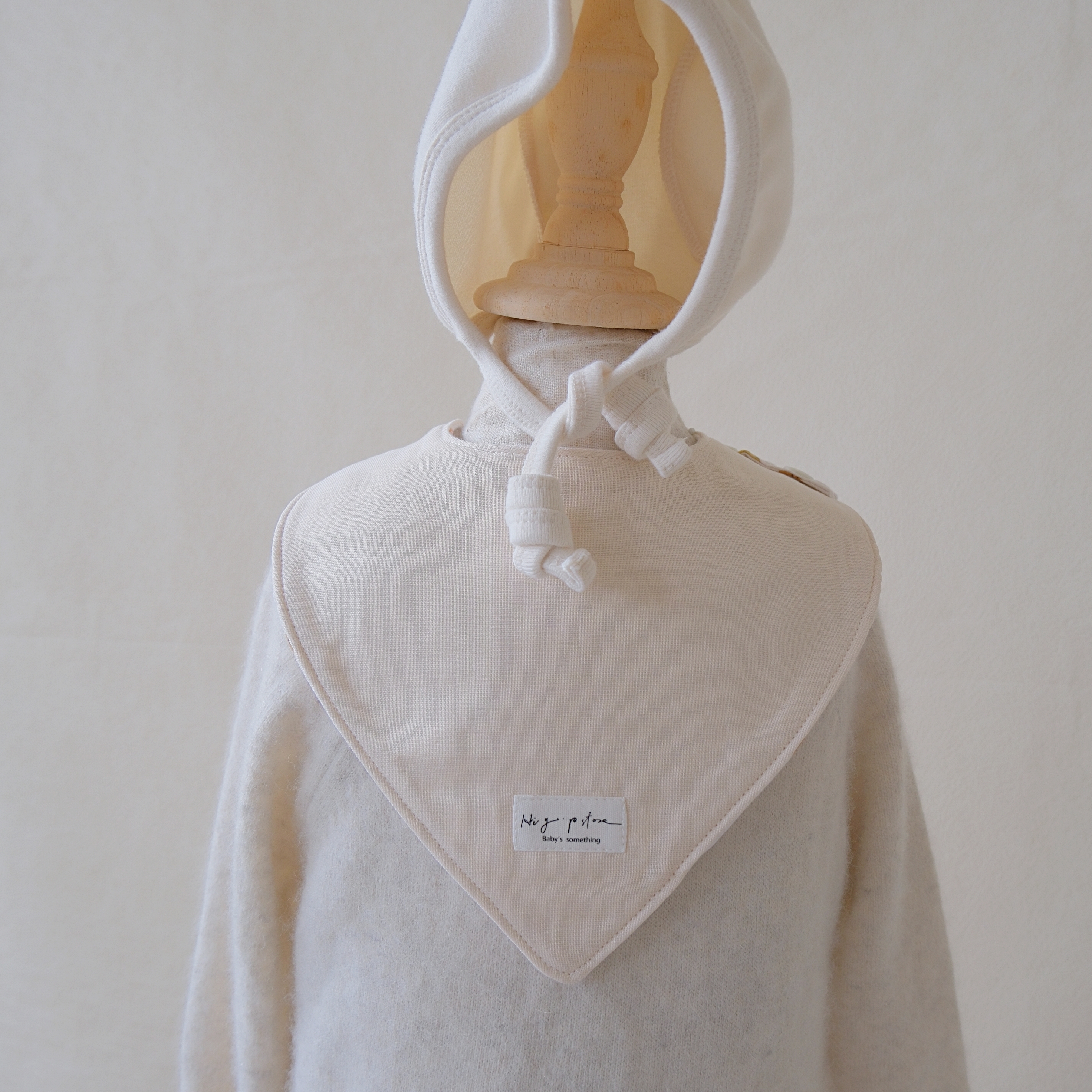 Hi Y.P store-手作圍兜-雙面三角兜-月光星海