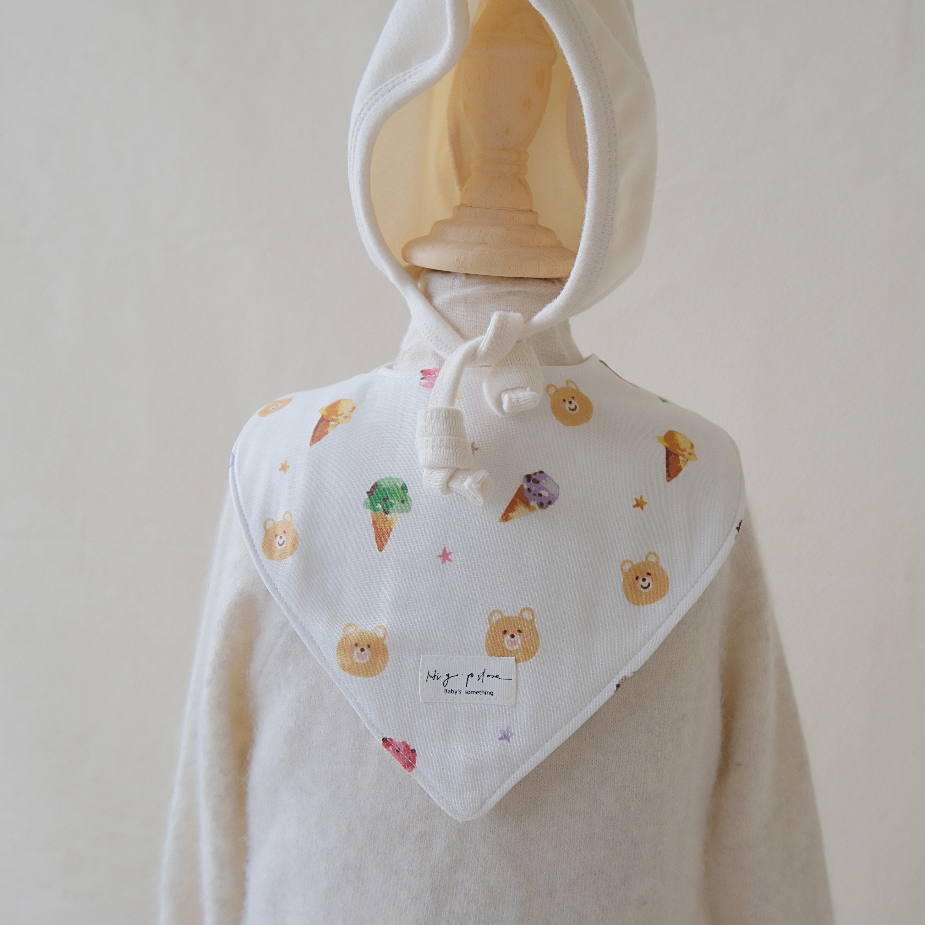 Hi Y.P store-手作圍兜-雙面三角兜-冰淇淋小熊