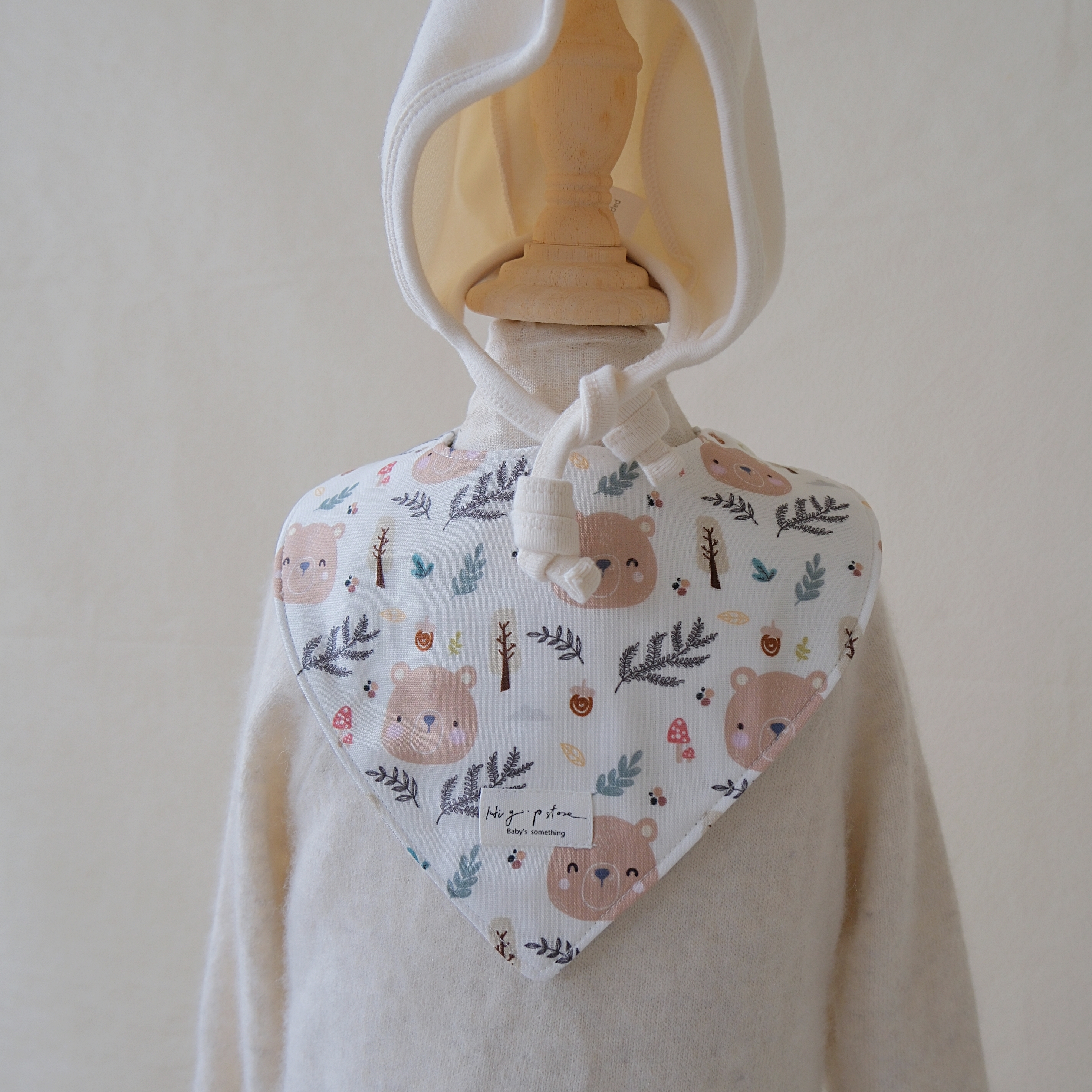 Hi Y.P store-手作圍兜-雙面三角兜-森林棕熊