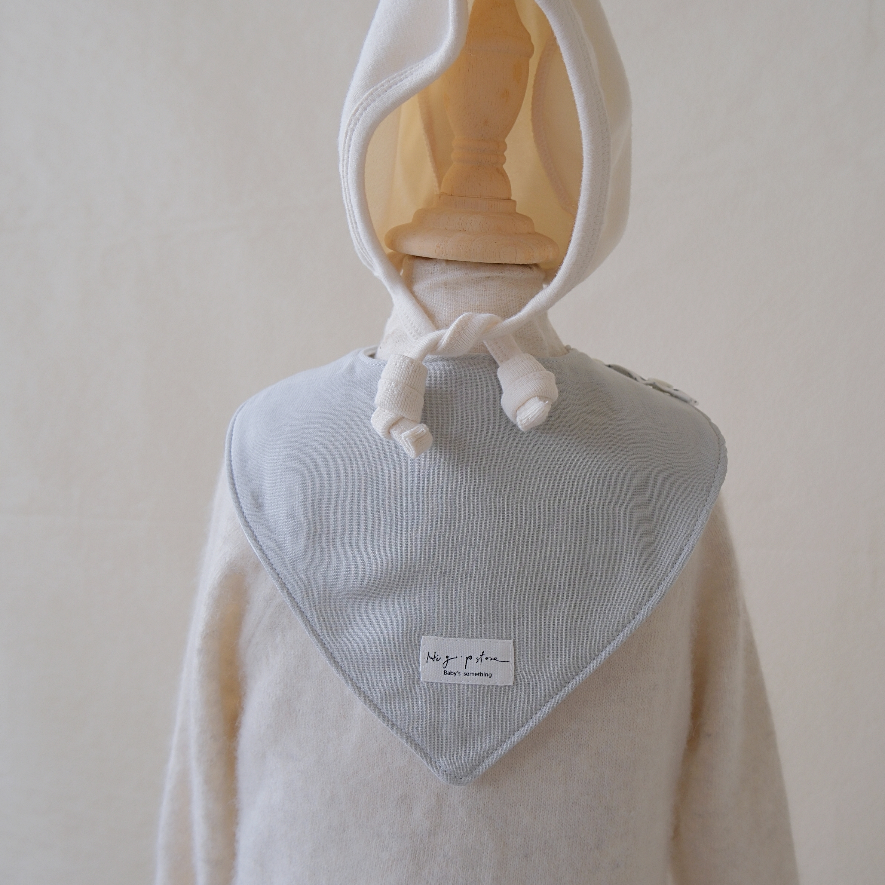 Hi Y.P store-手作圍兜-雙面三角兜-幾何月光