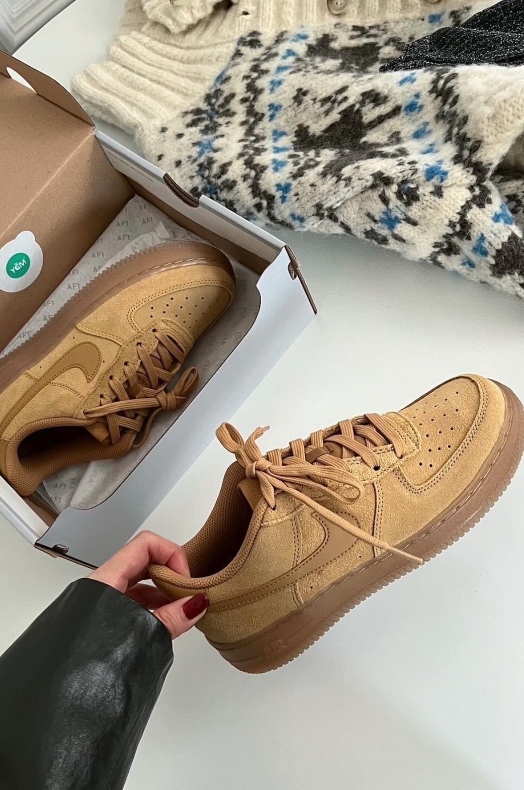 【代購】Nike Air Force 1 空軍一號 卡其色 板鞋 HQ7476-700