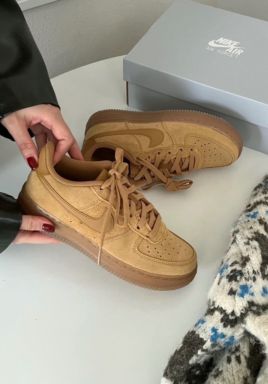 【代購】Nike Air Force 1 空軍一號 卡其色 板鞋 HQ7476-700