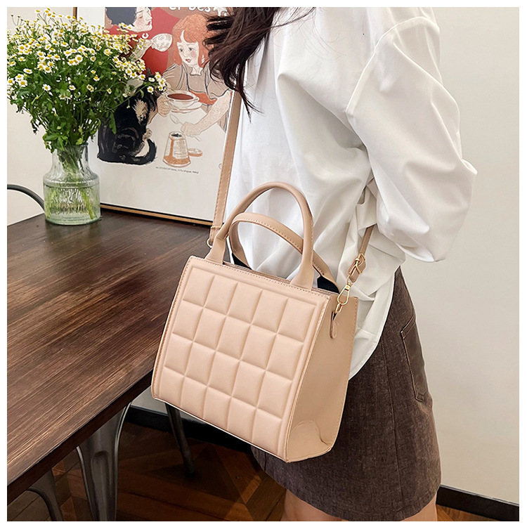 Elegant Square Handbag with Crossbody Strap