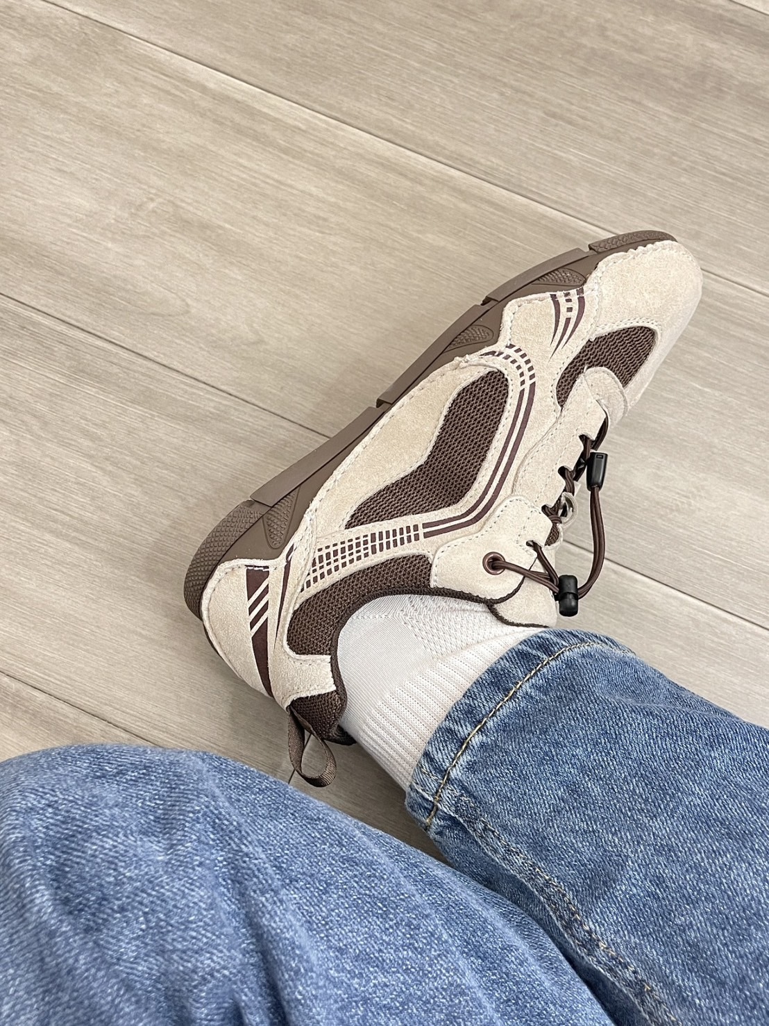 【預購】JEEP 瑪莉珍抽繩運動鞋 板鞋 可可 P243WAS050