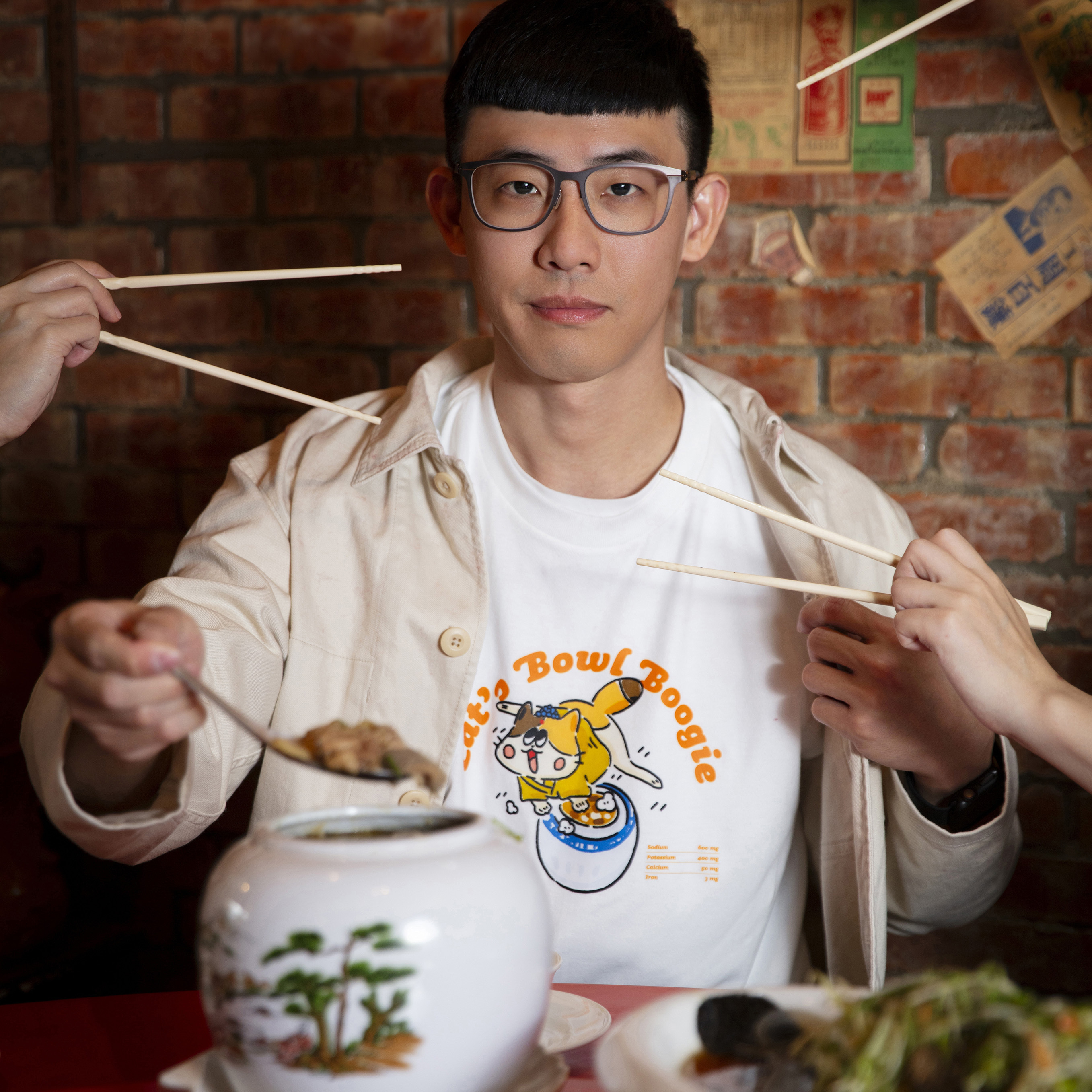 貓跳牆  Cat's Bowl Boogie 短袖T恤