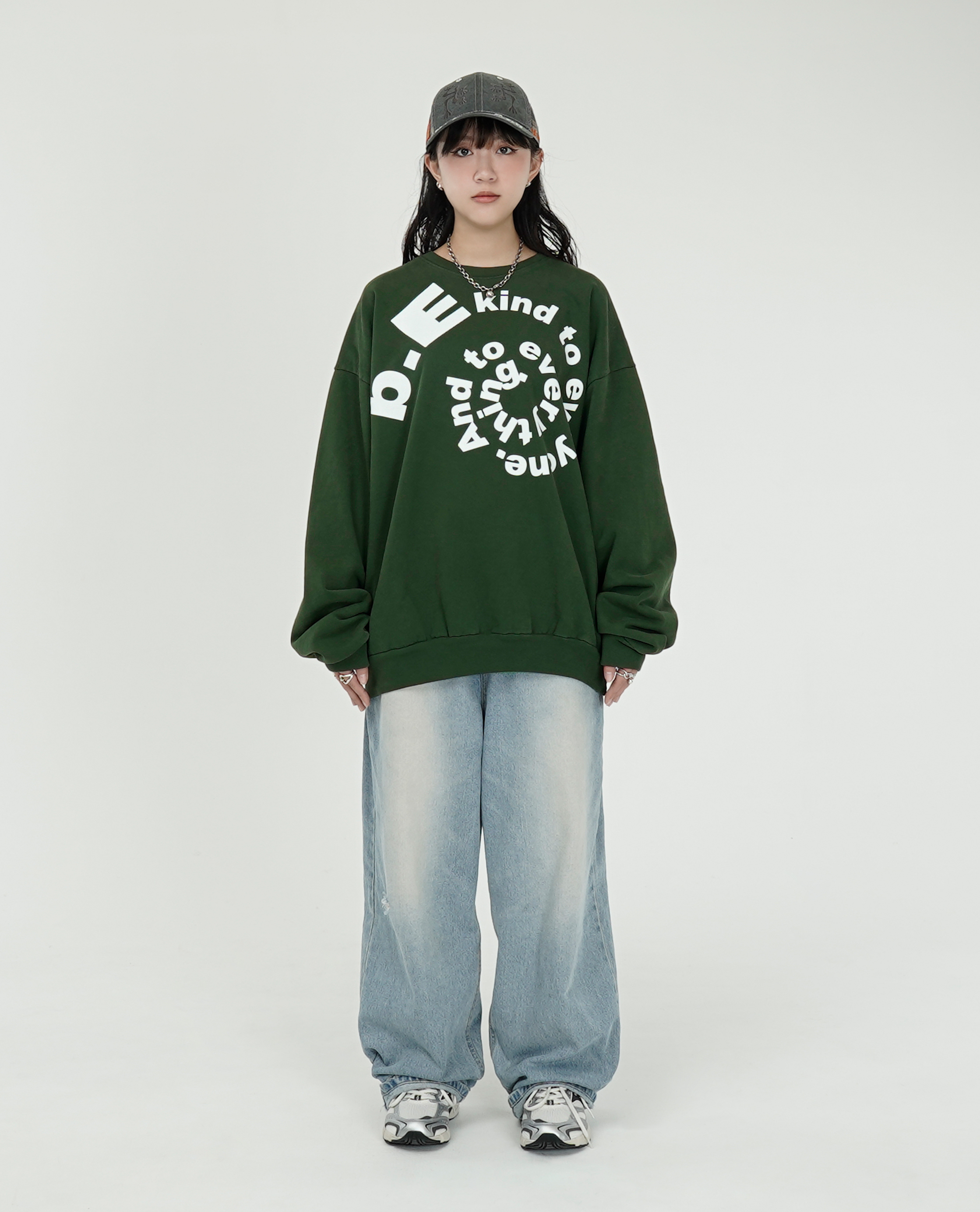 b.Eautiful b.E Kind Swirl Crewneck Sweatshirt - 24 FW (New Year Collection)