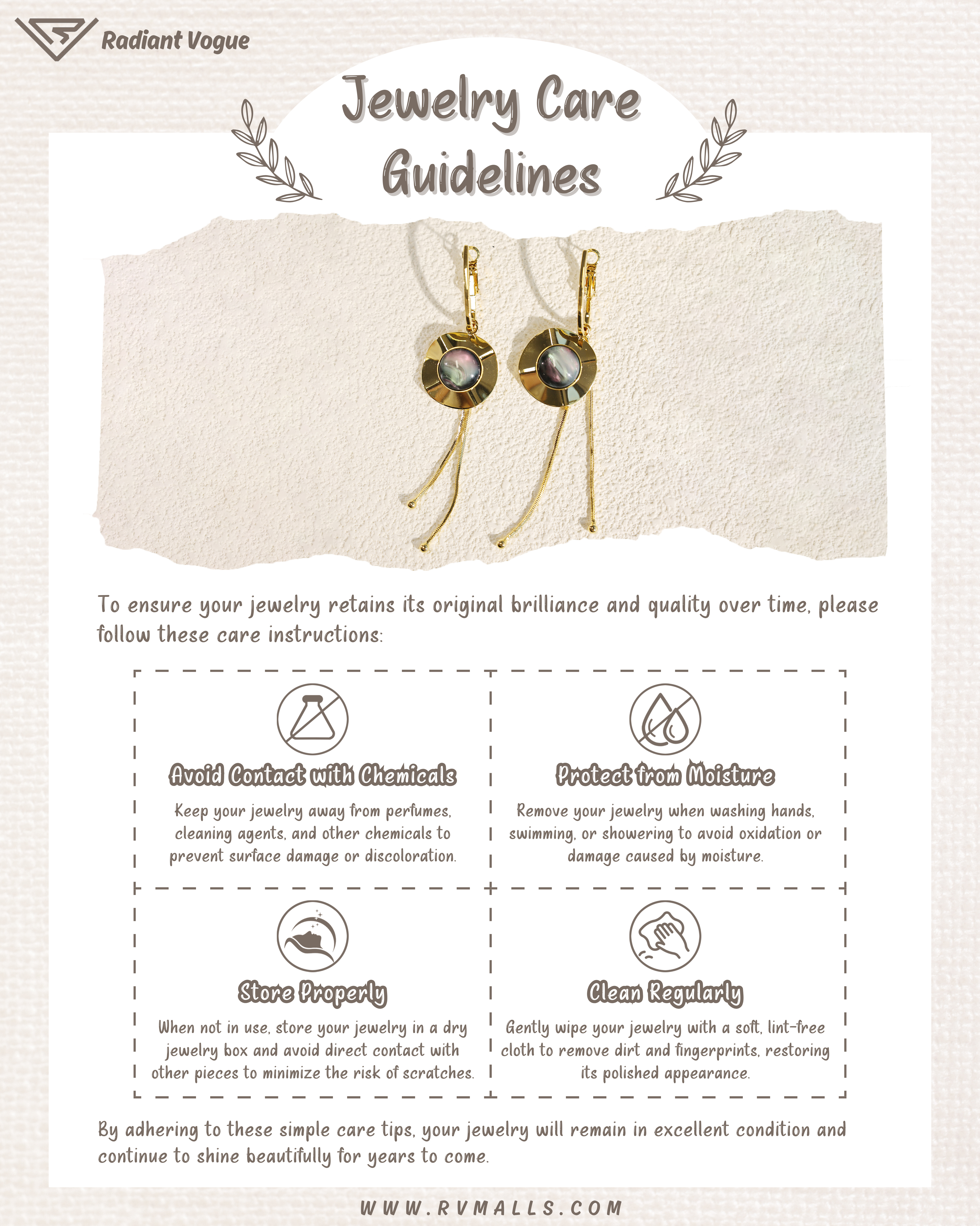 詳述如何避免接觸香水、清潔劑等化學物質, 遠離濕氣並妥善存放於乾燥環境, 搭配柔軟布料清潔以維持耳環的光澤與質感。
