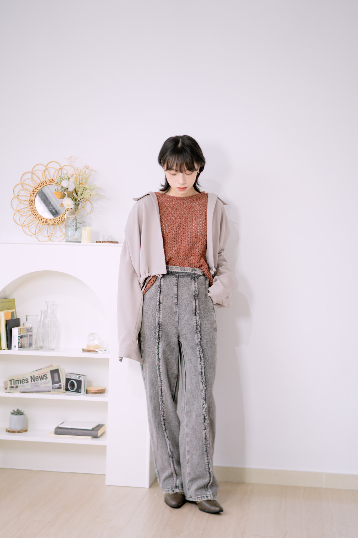 石磨毛邊中線牛仔褲 - TR43302