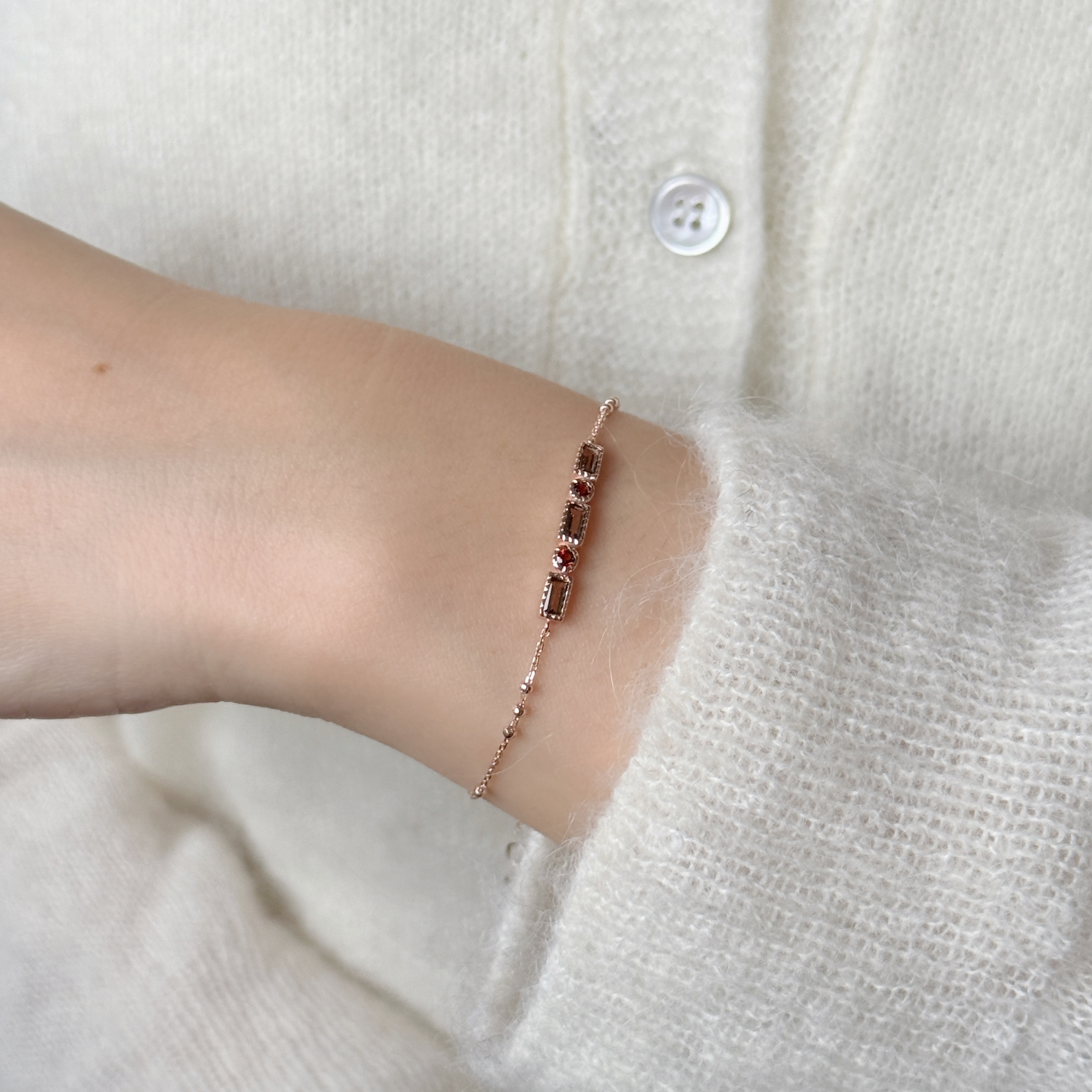 蛋糕長方小圓石榴茶晶triplets手鍊