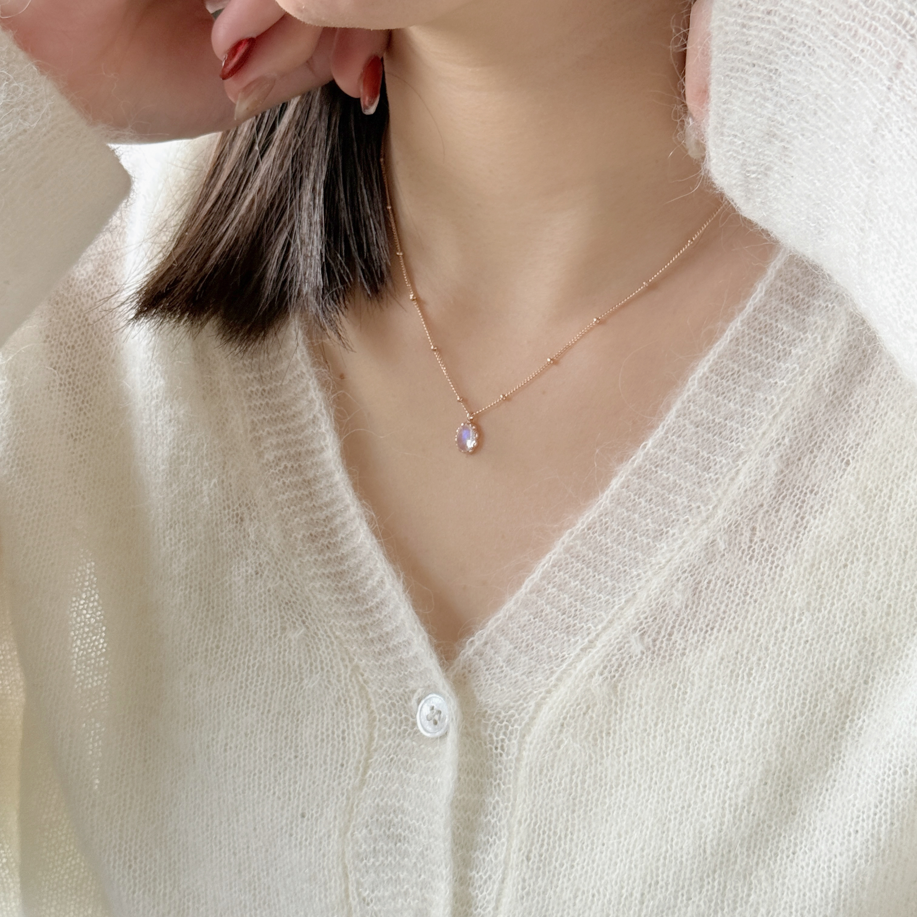 花邊餅乾頂級月光石細珠項鍊