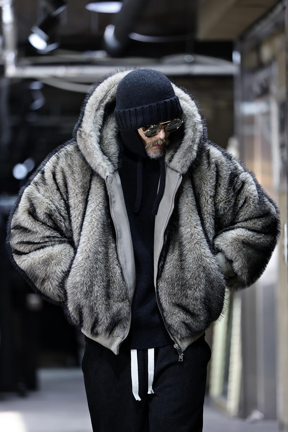 毛皮連帽外套
