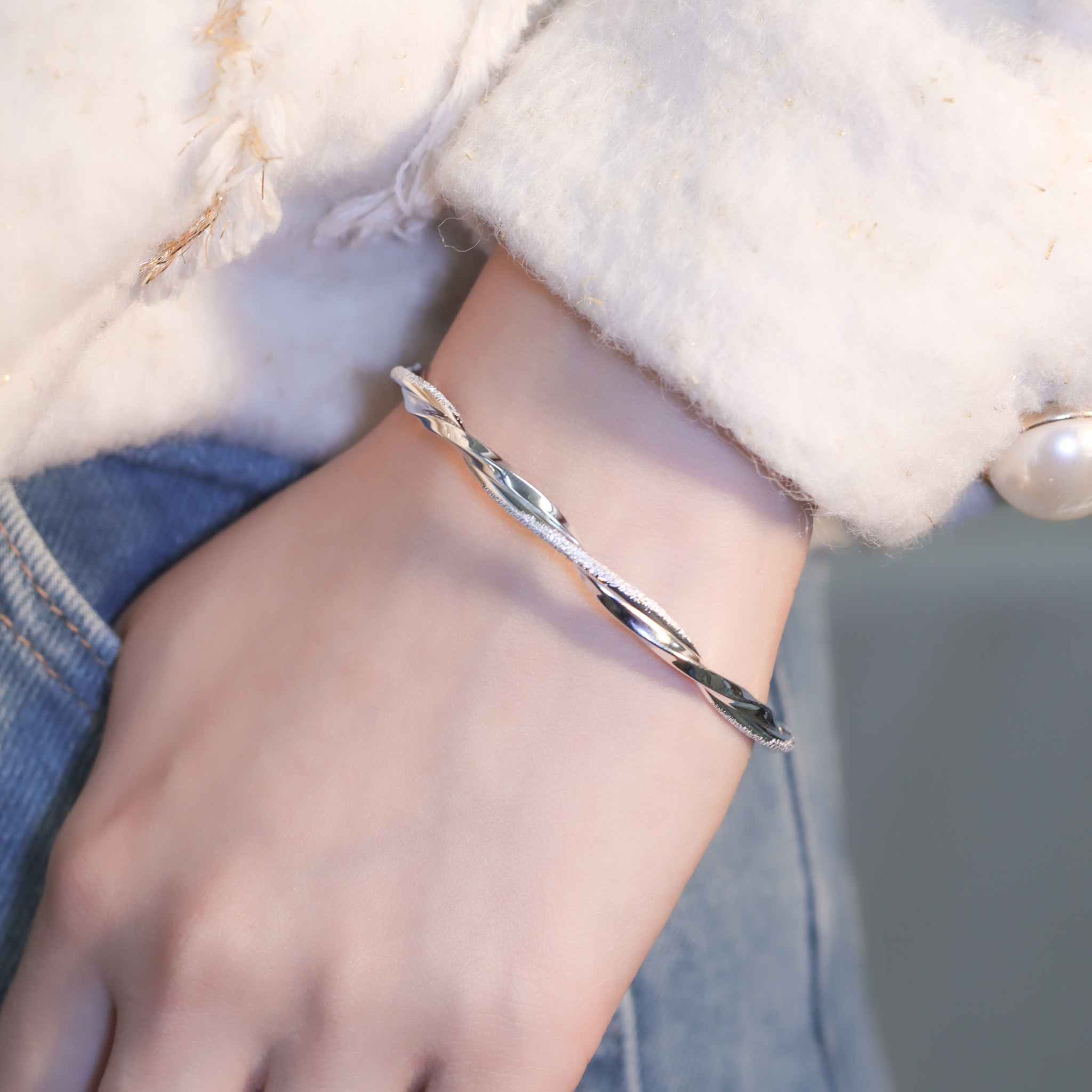 | 999足銀丨一齊轉向彼此手鐲 | BR1229 |