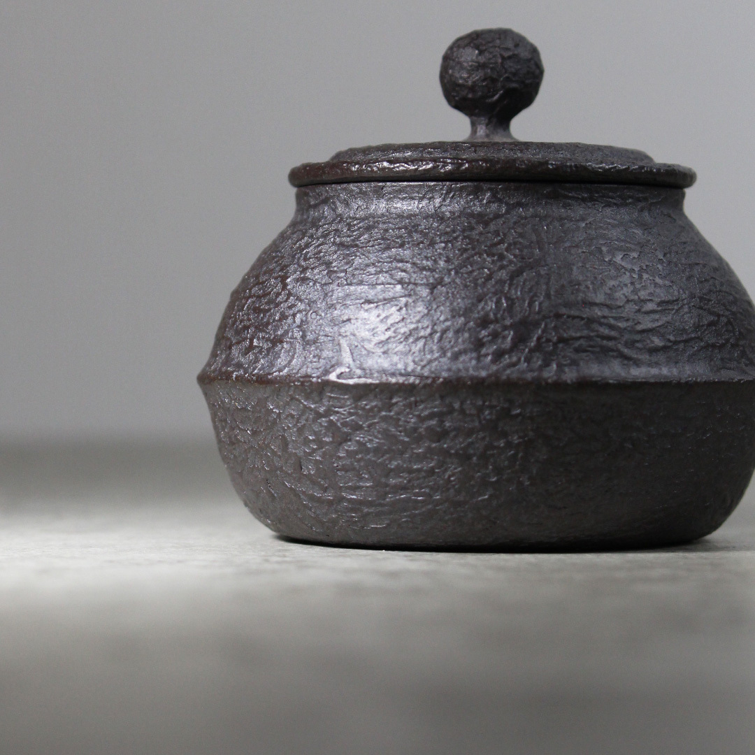 墨紋侘寂日式茶葉罐