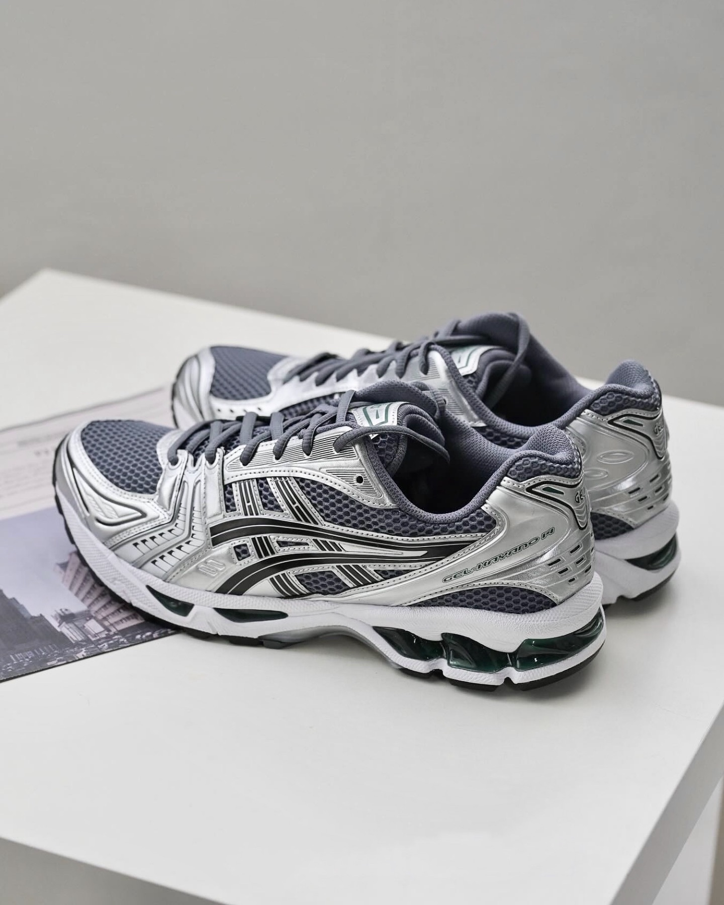 ASICS Gel-Kayano 14 Silver Grey銀灰色 1203A537-020