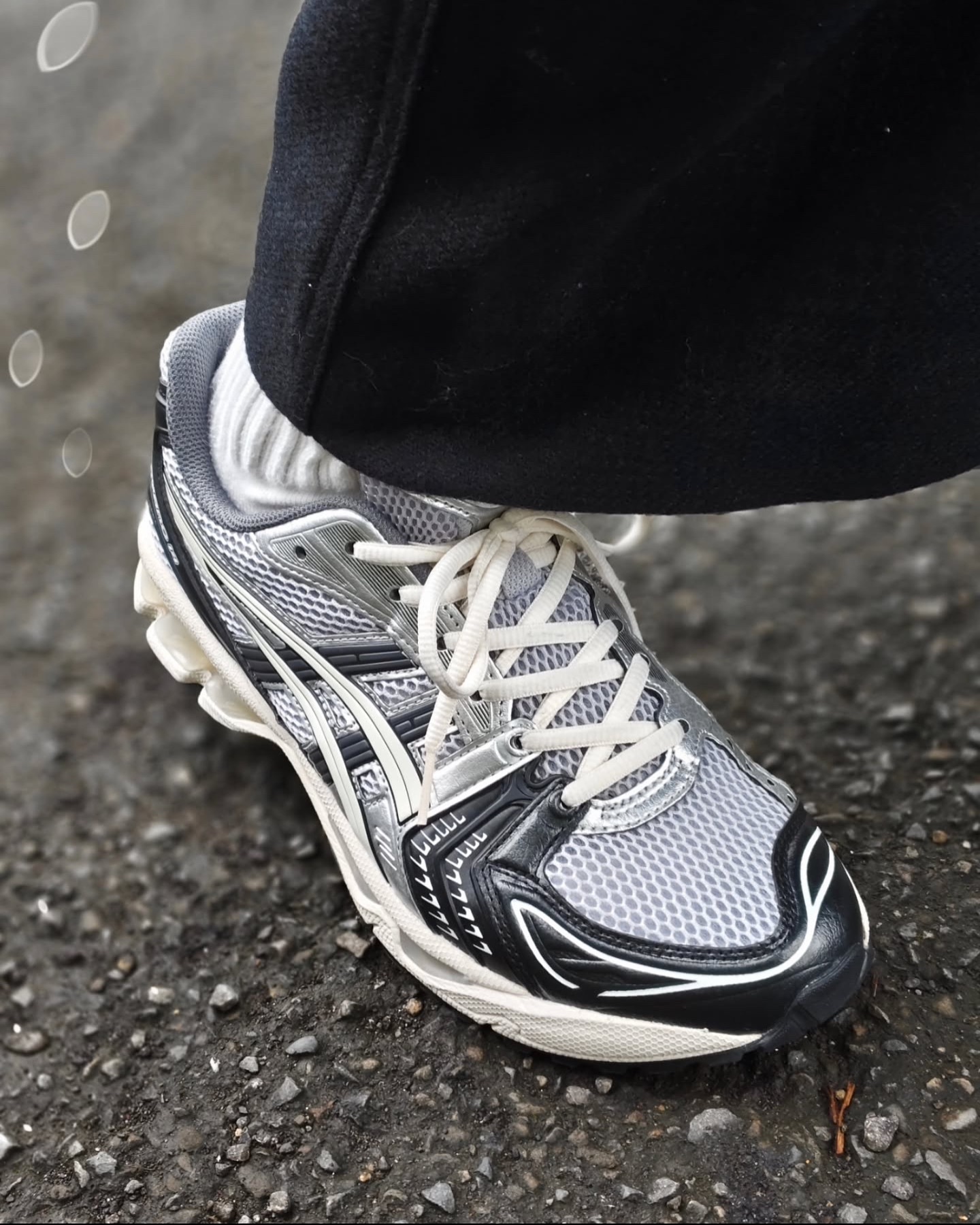 ASICS Gel-Kayano 14 ”Black & Glacier Grey“ 1.0 韓國限定  1201A935-001