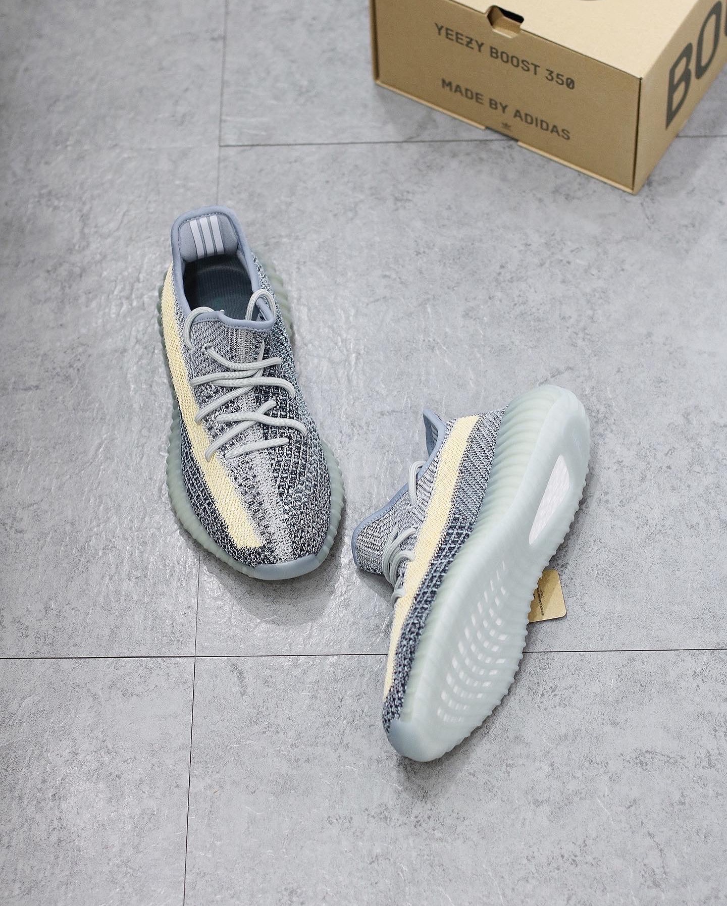 Adidas Yeezy Boost 350 V2 Ash Blue GY7657