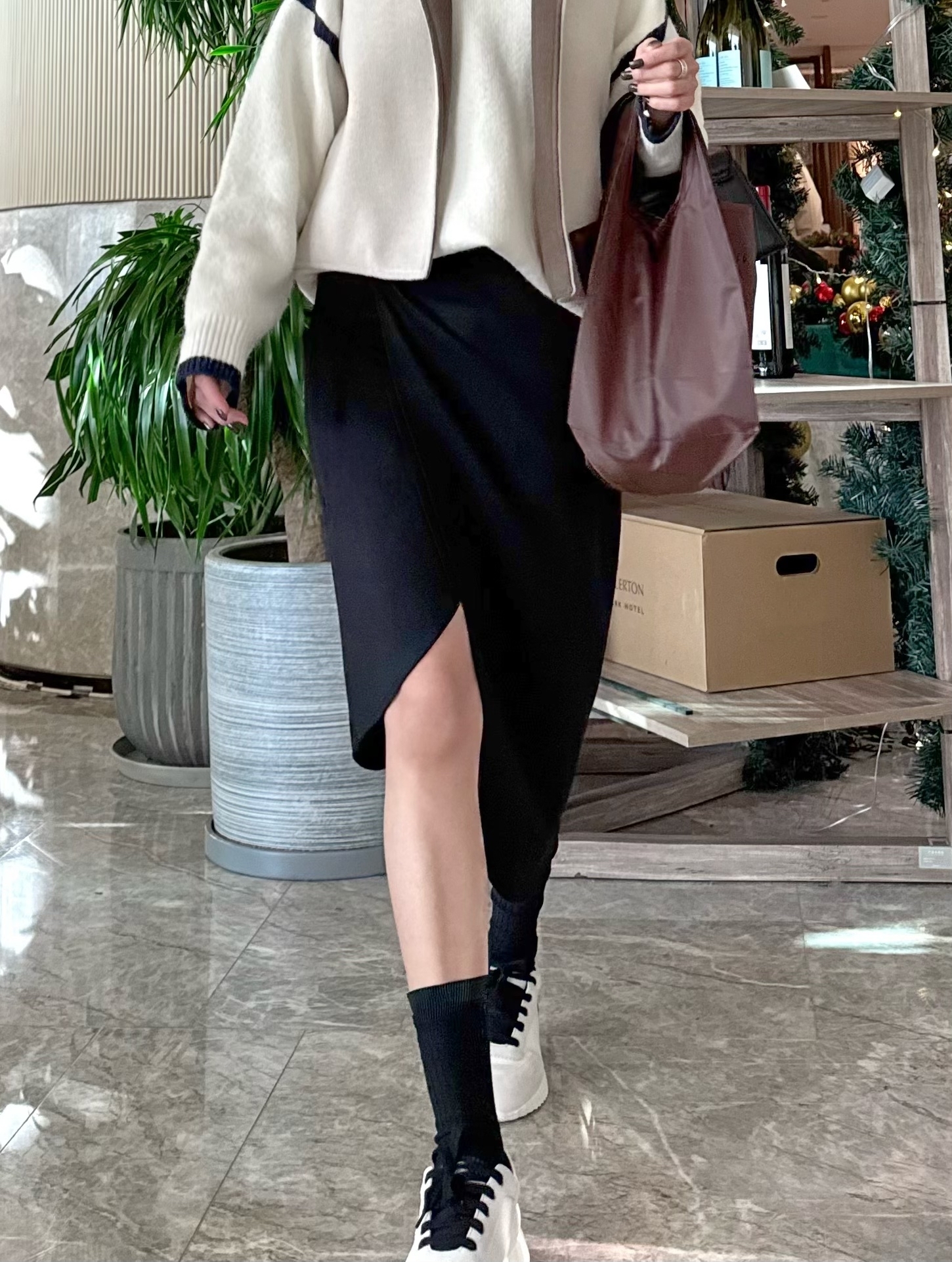 Asymmetrical Ruched Waist Midi Skirt_SK239L12