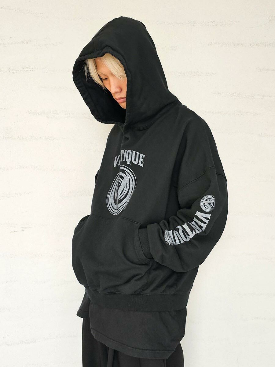 英文字圖案連帽衛衣 VENTIQUE-029T