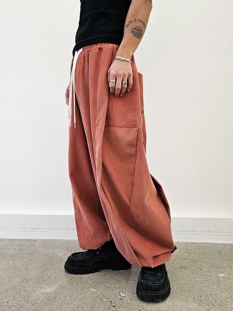 淨色束腳燈心絨鬆身褲 VENTIQUE-036P