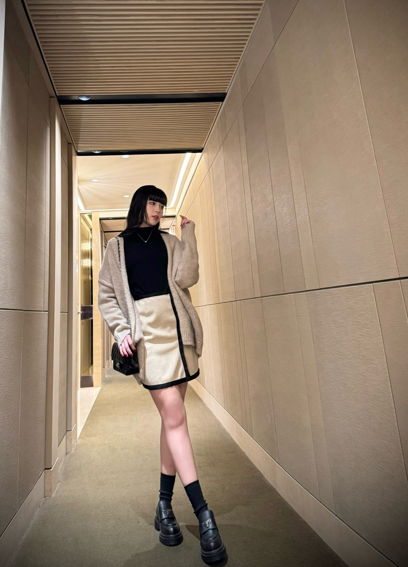 Bicolour Slit Hem Wool-Blend Mini Skirt_SK2311L051