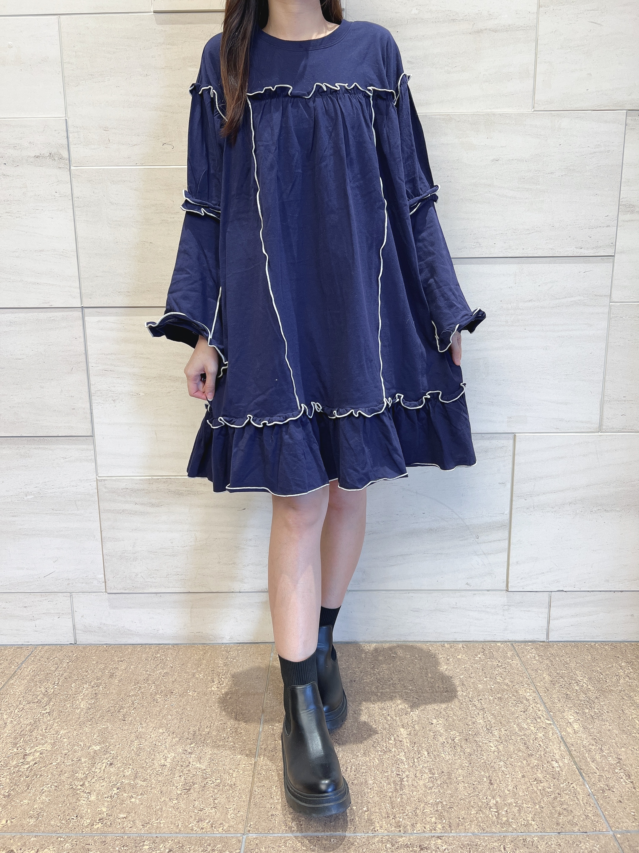 FY 喇叭袖荷葉邊OP