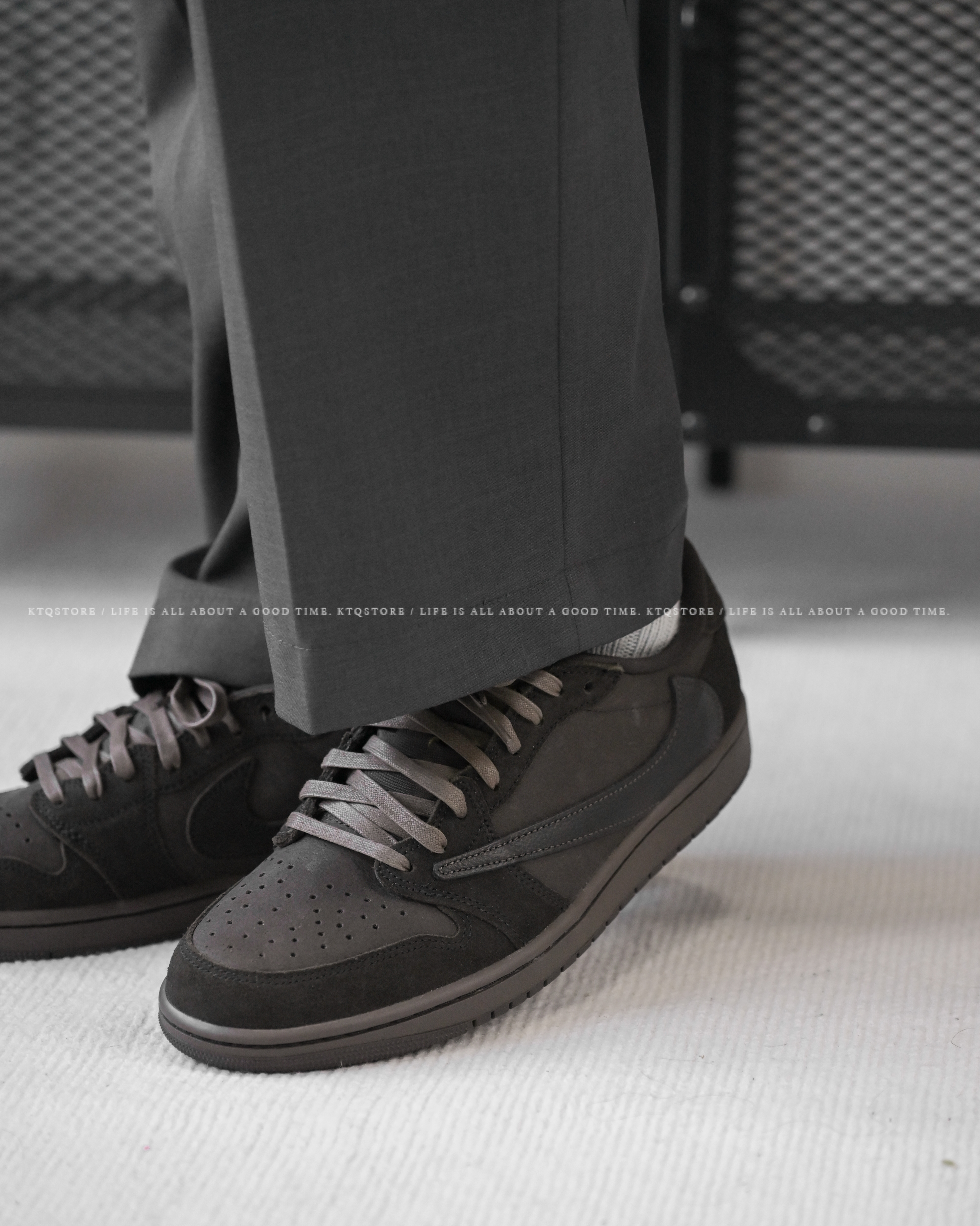 KTQ STORE ‧ Air Jordan 1 x Travis Scott Velvet Brown 聯名款 倒勾 黑棕 DM7866-202