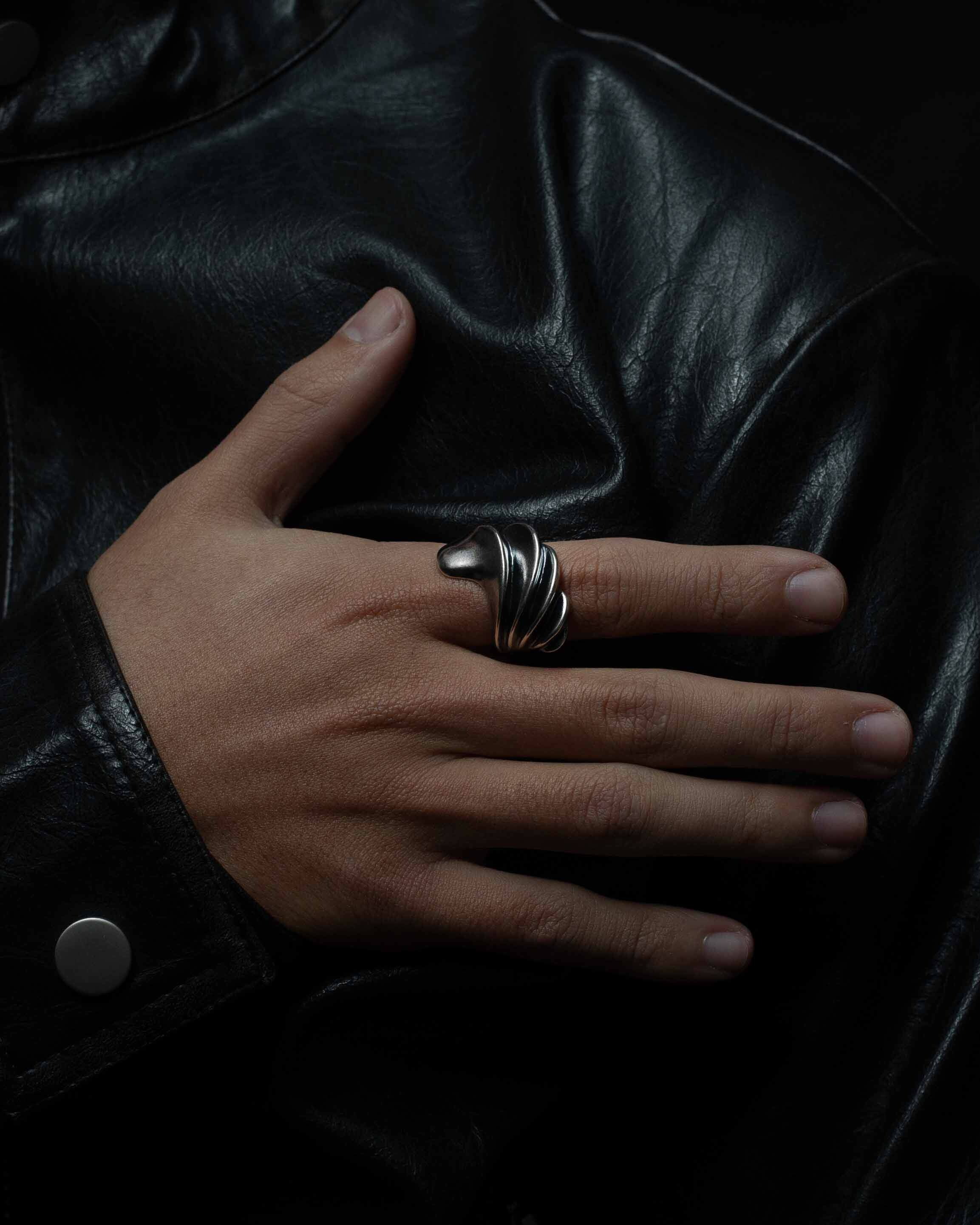 RECOVERY 海螺波紋戒指