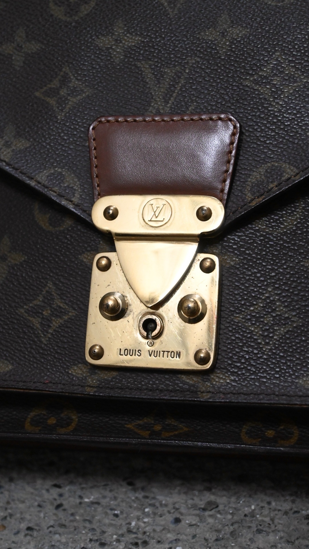 1993’s Louis Vuitton Monceau Hand Bag (Made in France)