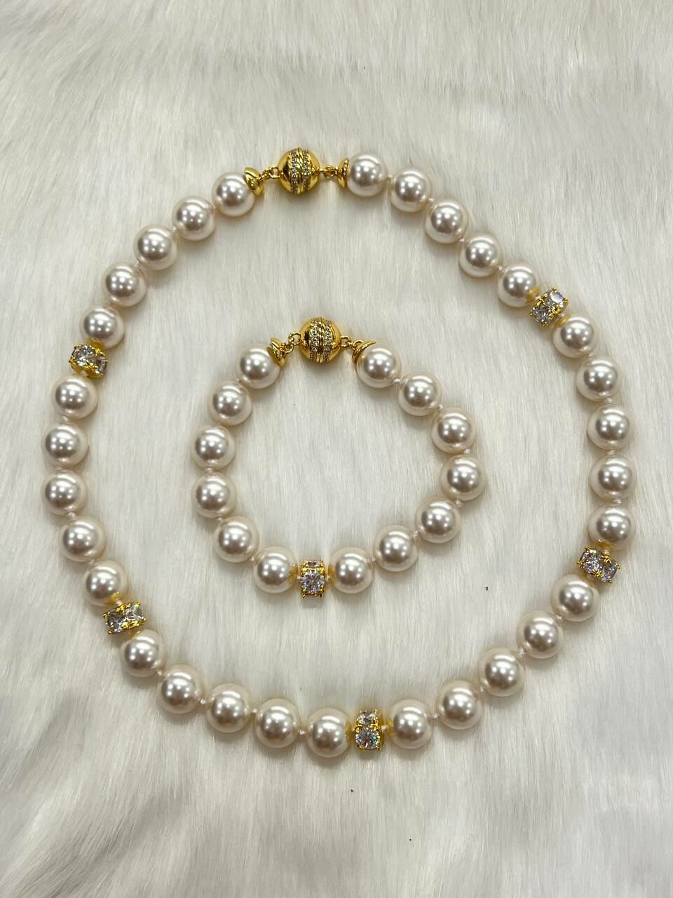 [S] GEMZ & CO NCJS SPAIN PEARLS JEWELLERY/PEARL & GOLD, Z132 (Z132)