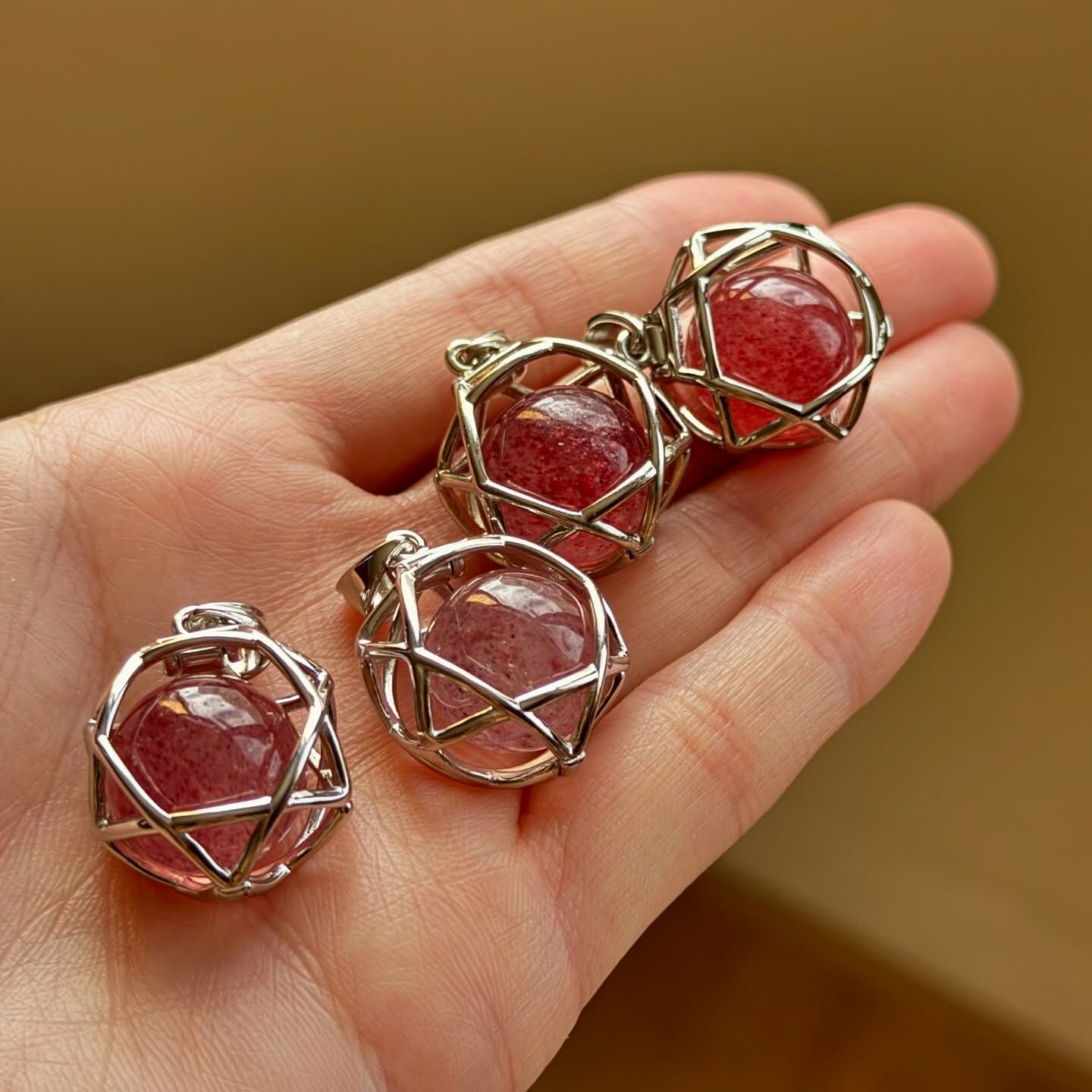 [原石] 草莓晶 水晶項鍊吊墜