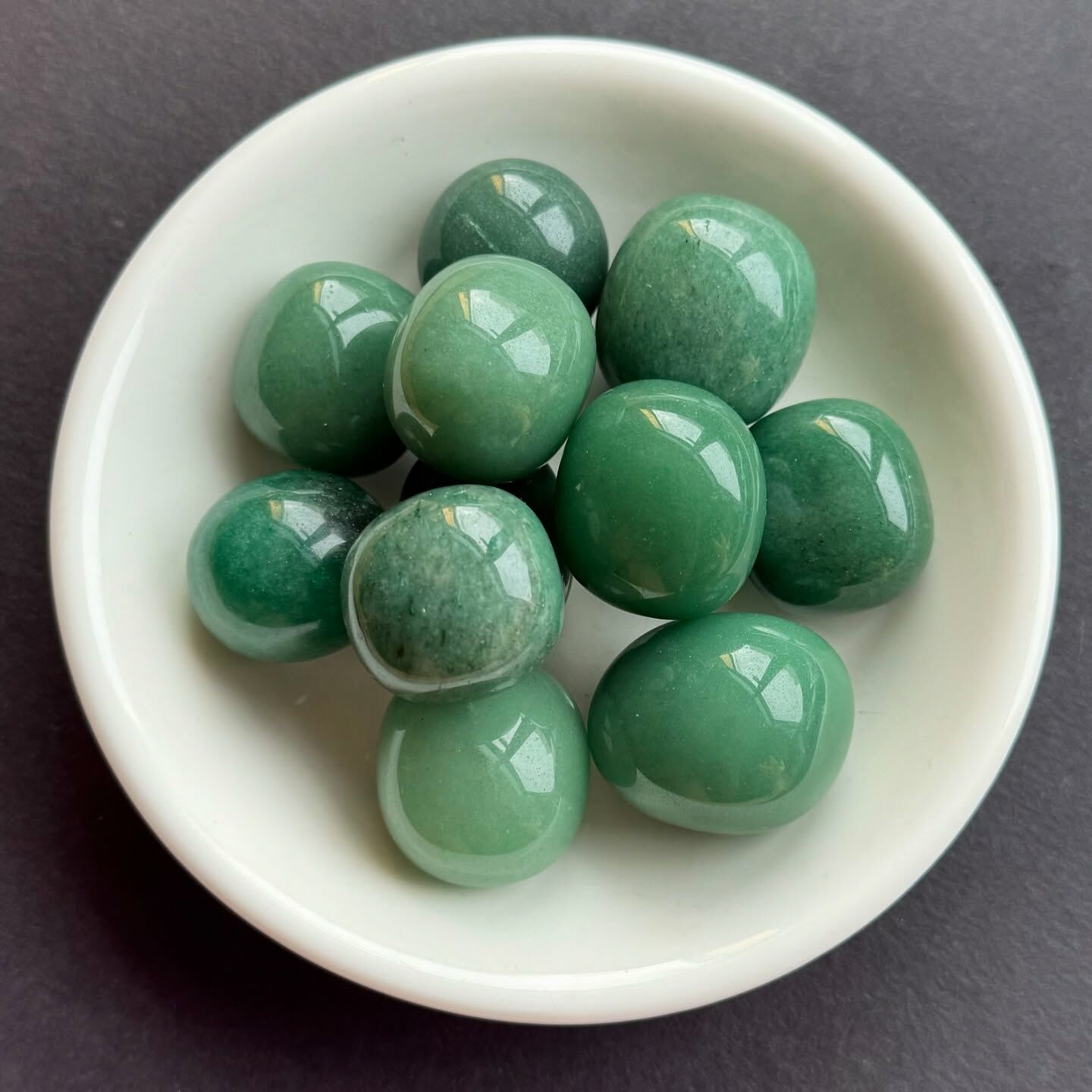 [原石] 東菱玉 水晶滾石