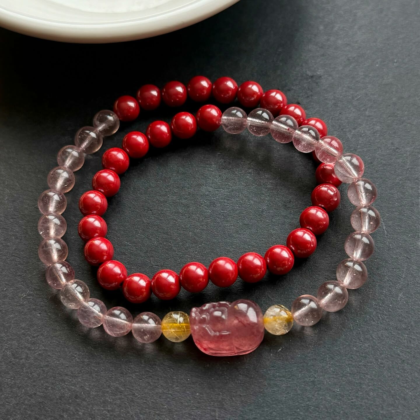 [原石] 硃砂+草莓晶+鈦晶+招財貔貅 雙圈 水晶手串