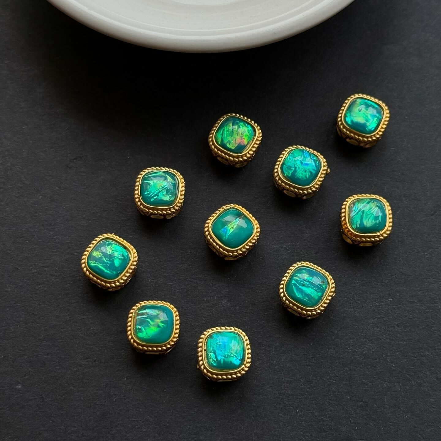 [原石] 樹脂（通孔）水晶魔盒 Tiffany方塊