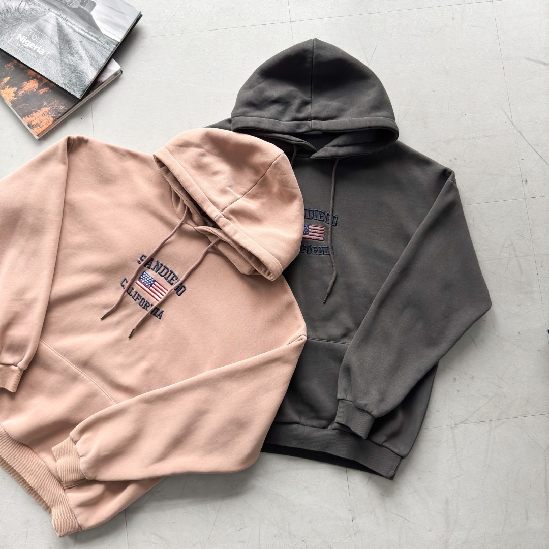 SANDIEGO國旗刺繡帽T(2colors)