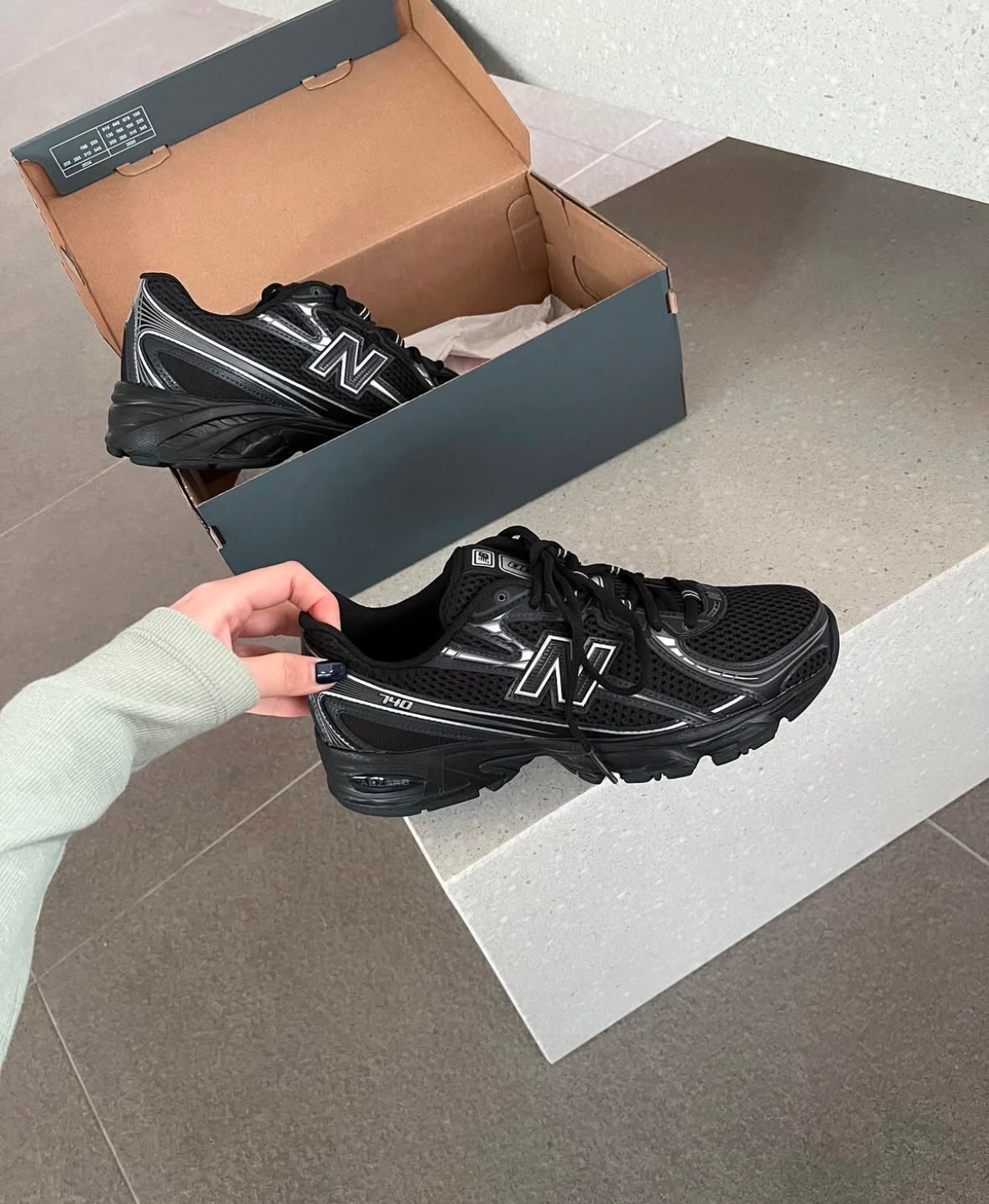 New Balance NB 740 黑銀灰 黑魂 黑色 老爹鞋 黑銀 復古 男女鞋 U740BM2/預購