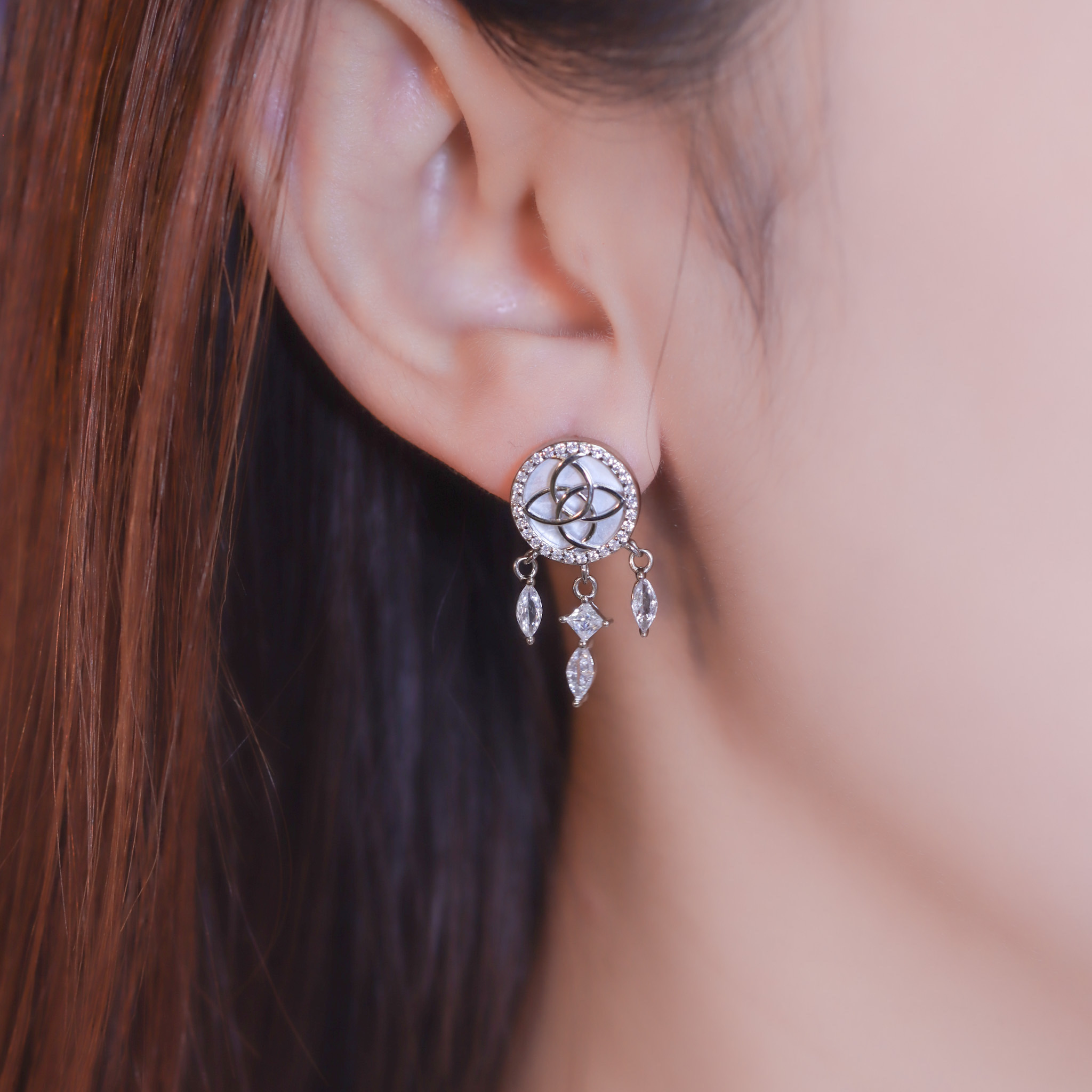 | 925純銀・白金 | 純白小夢盪漾耳環 | EA0891 |