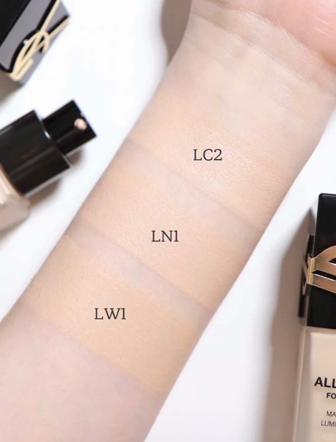 YSL恆久完美無瑕持妝粉底 25ml