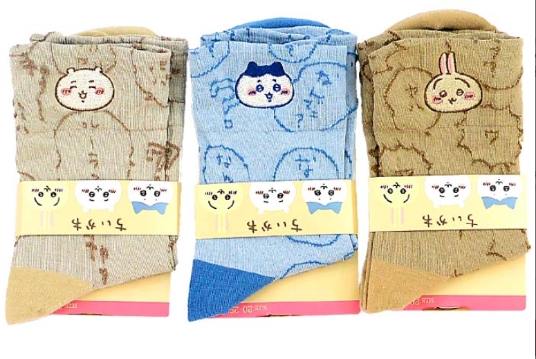 iSNEAKERS｜日本 Chiikawa 吉伊卡哇 浮線刺繡襪子 三雙一組 深色/淺色