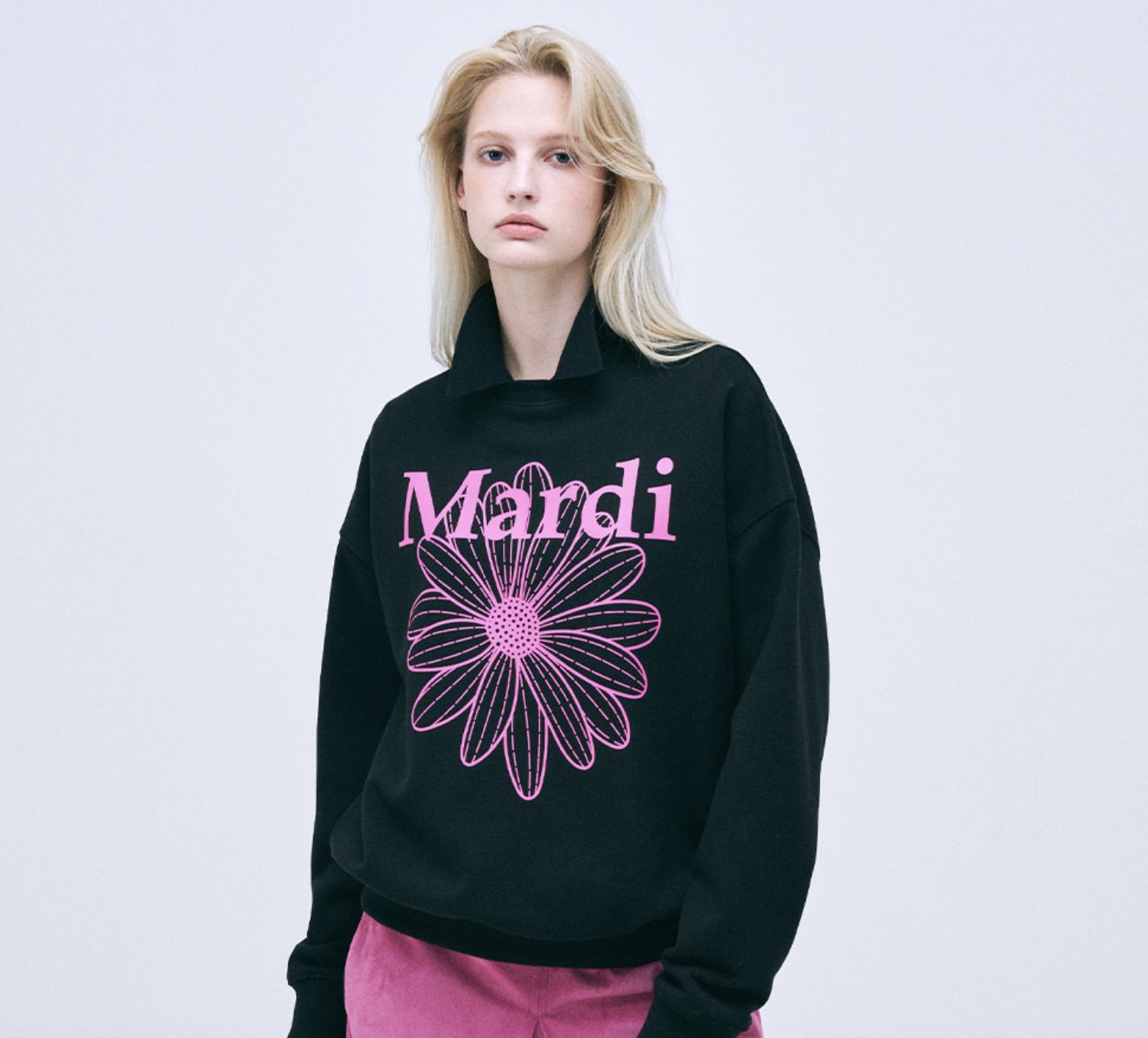 Mardi SWEATSHIRT FLOWERMARDI_BLACK FUCHSIA